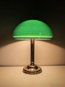 mosazná stará lampička, lampa, zelené stínidlo, bankéřka - 2
