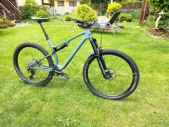 Superior XF 999 TR (karbon) - 2