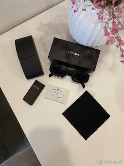 PRADA - 2