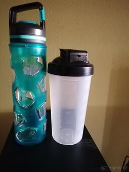 lahev BPA Free (650 ml) a šejkr (600ml) - 2