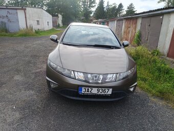 Honda Civic 8g - 2