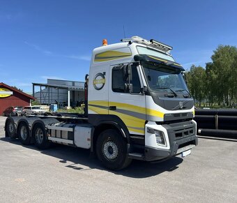 Volvo FMX 500 8x4 nosič kontejneru - 2