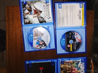 PlayStation 4 - 2