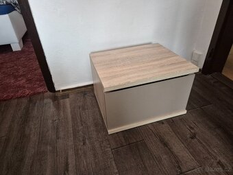 Obývací stěna v pěkném stavu - 2