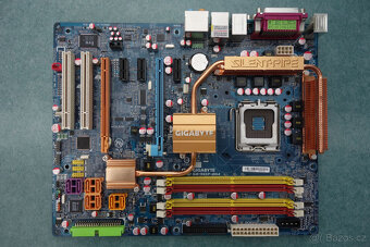 Základní deska Gigabyte GA-965P-DS4 - 2