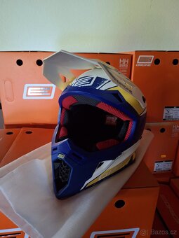 Motokros helma - 2