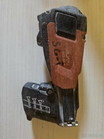 HILTI ZÁSOBNÍK ŠROUBŮ SD-M 1
- 2