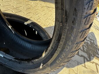 2x ZIMNÍ PNEU PIRELLI SOTTOZERO 3 – 245/40 R19, DOT 2820 - 2