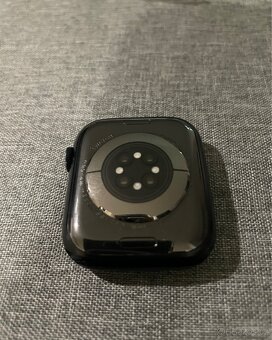Apple Watch Series 8 45mm - 2