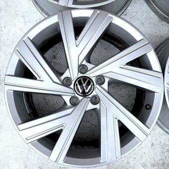 ALU VW GOLF TOURAN GOLF GTI 18" 5X112 ET51 - 2