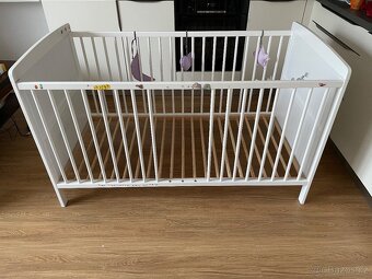 Dětská postýlka s matrací 140x70 cm dřevo, postranní vchod - 2