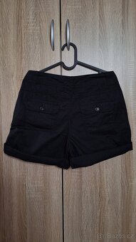 Dámské černé kraťasy - 2