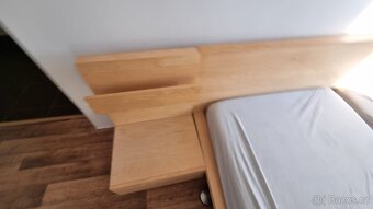 Manželská postel Ikea Malm - 2