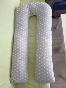 Kojicí a těhotenský polštář - 2