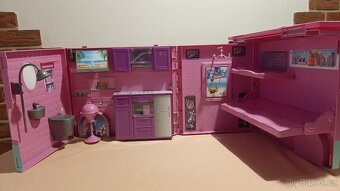 Karavan pro panenky - 2