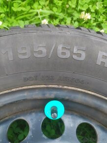 Zimní pneu Vredestein Wintrac 195/65 R15 s disky - 2