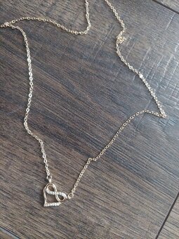 Řetízek s přívěskem - 2