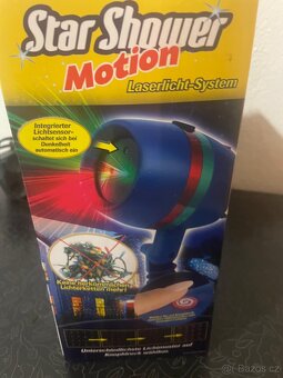 Červeno-zelený laserový projektor s hvězdnou sprchou - 2