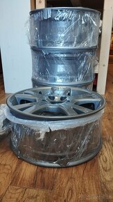 Volvo ALU disky 5x108 17x7,5J - 2