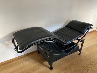 Kosmetické lehátko - 2