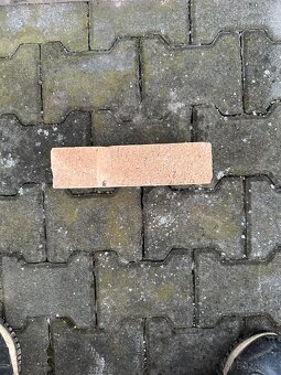 Žaruvzdorné cihly nepoužité - 2