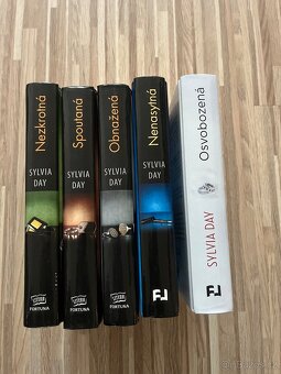 Serie Crossfire od Sylvia Day - 2