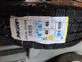 Pneumatiky 205 R14C - 2