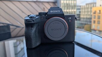 Sony Alpha 7RIVA ILCE-7RM4A 10k - 2