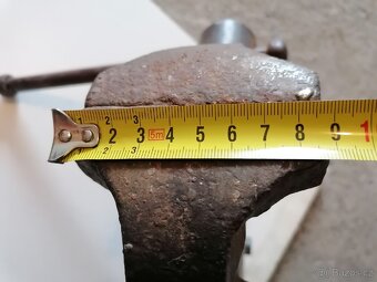 Kovářský svěrák 90 mm - 2