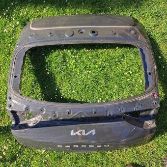 Zadní dveře Kia Proceed facelift - 2