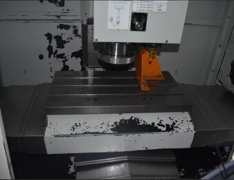 Obráběcí centra - vertikální VMX 1O - 2