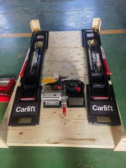 Mobilní hydraulický zvedák CARLIFT CL2500 - 2