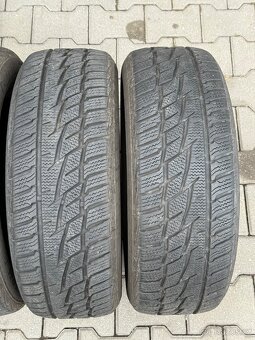 ZIMNÍ PNEU MATADOR 205/55 R16 vzorek 6,5mm - 2