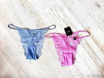 Krajkové kalhotky Hunkemöller - 2