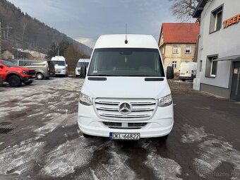 Mercedes-Benz Sprinter 519 - 2
