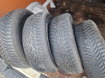 Kola vw golf 195/65/15 - 2