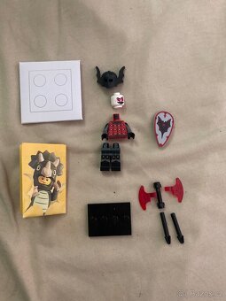 LEGO CMF 25 serie 71045 - Vampire Knight - 2
