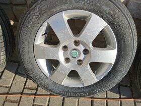 NOVÉ LETNÍ PNEU Octavia Il Litá kola R 15 - 2