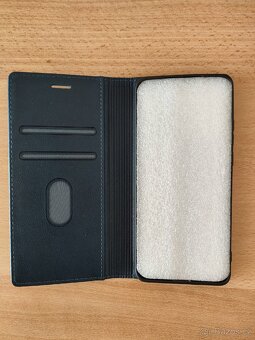 Pouzdro Motorola EDGE 40 NEO tmavě modré - 2