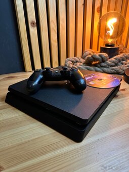 Sony PS 4 Slim, 500 GB - 2