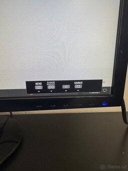 Monitor samsung s24d300h 24” - 2