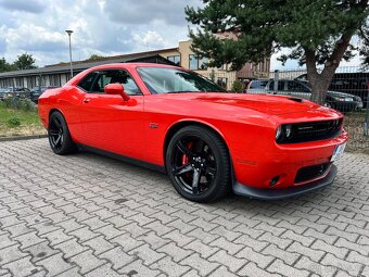 Dodge Challenger 6.4 SRT - 2