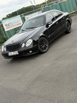 Mercedes w211 e200 kompresor - 2