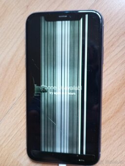 Iphone 11 a Iphone SE na díly - 2