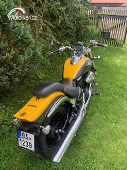 Suzuki Intruder M800 Special color edition - 2