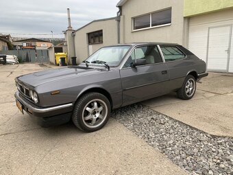 Lancia Beta HPE 2.0 VX - 2