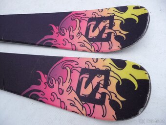 142. lyže SALOMON TNT - 140 cm FREERIDE - 2
