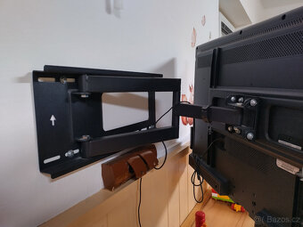 LED televize 39" Thomson 39FU5553C vč. držáku na zeď - 2