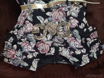 Dívčí šaty zn. D&G, vel. 8-10 let - 2