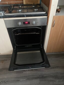 Elektrický sporák vestavěný - 2